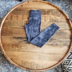 lululemon Wunder Train High-Rise Legging 25" (US 4)
